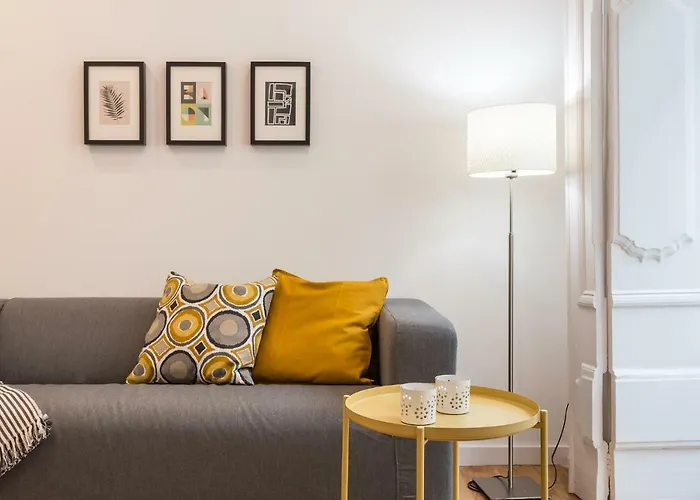 Apartman Three Bedroom In Historical Centre -bairro Alto Lisboa