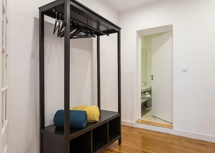 Three Bedroom In Historical Centre -bairro Alto *